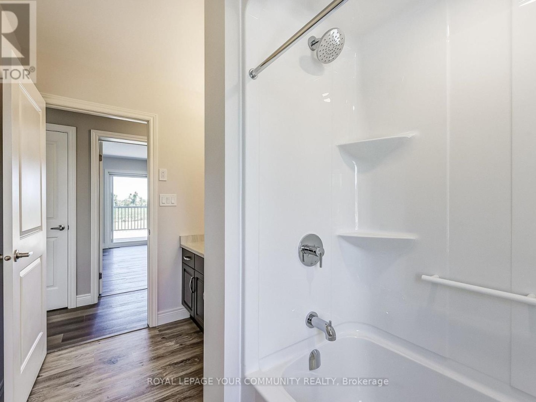 371 LINDEN VALLEY ROAD, 