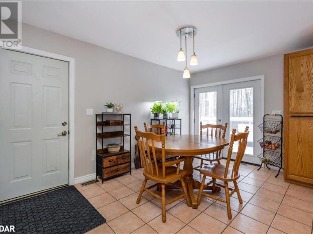 5 Snowshoe Trail, Moonstone