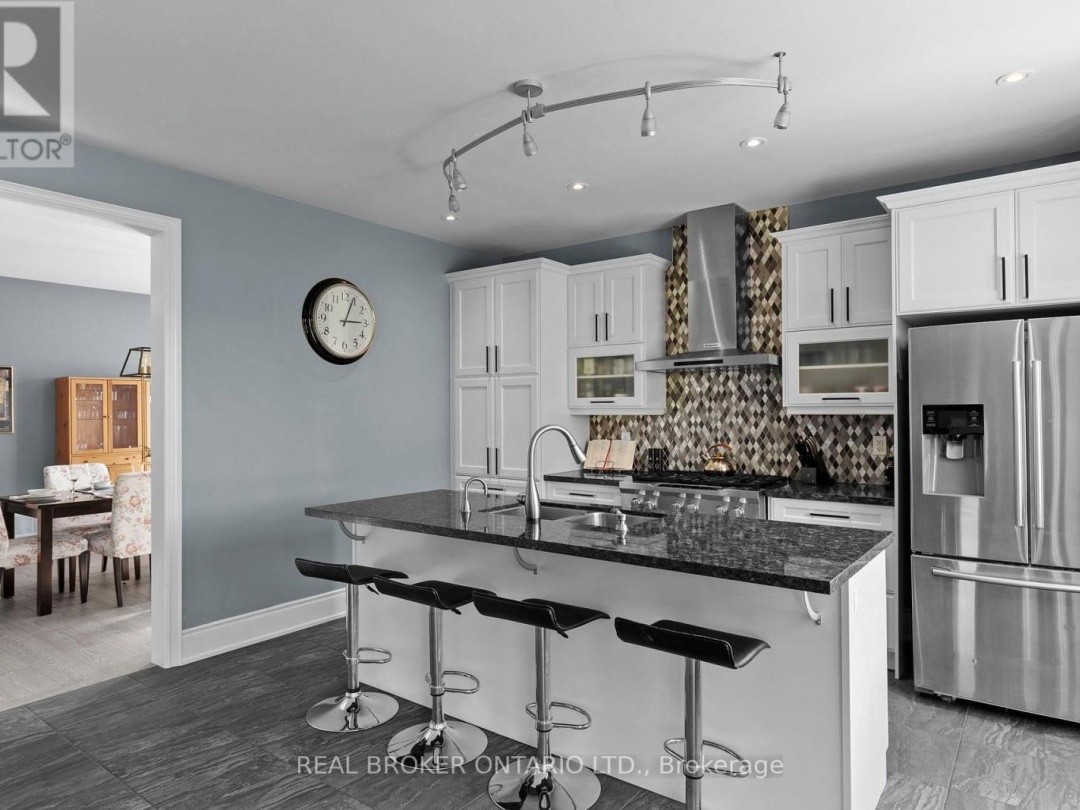 3032 MONARCH DRIVE, 