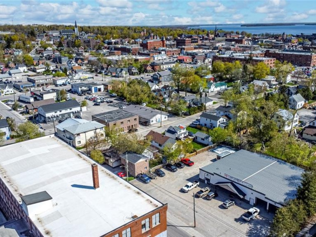 87 Victoria Street, Orillia