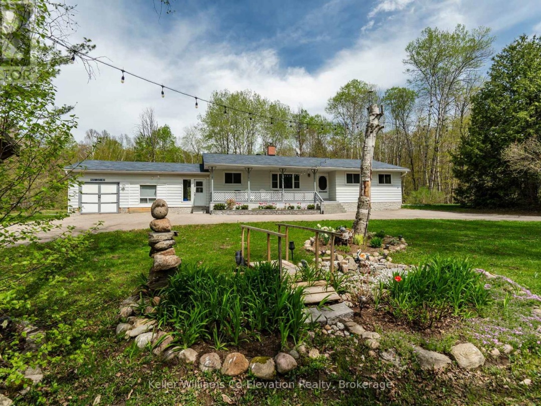 1467 Rosemount Road, Tay