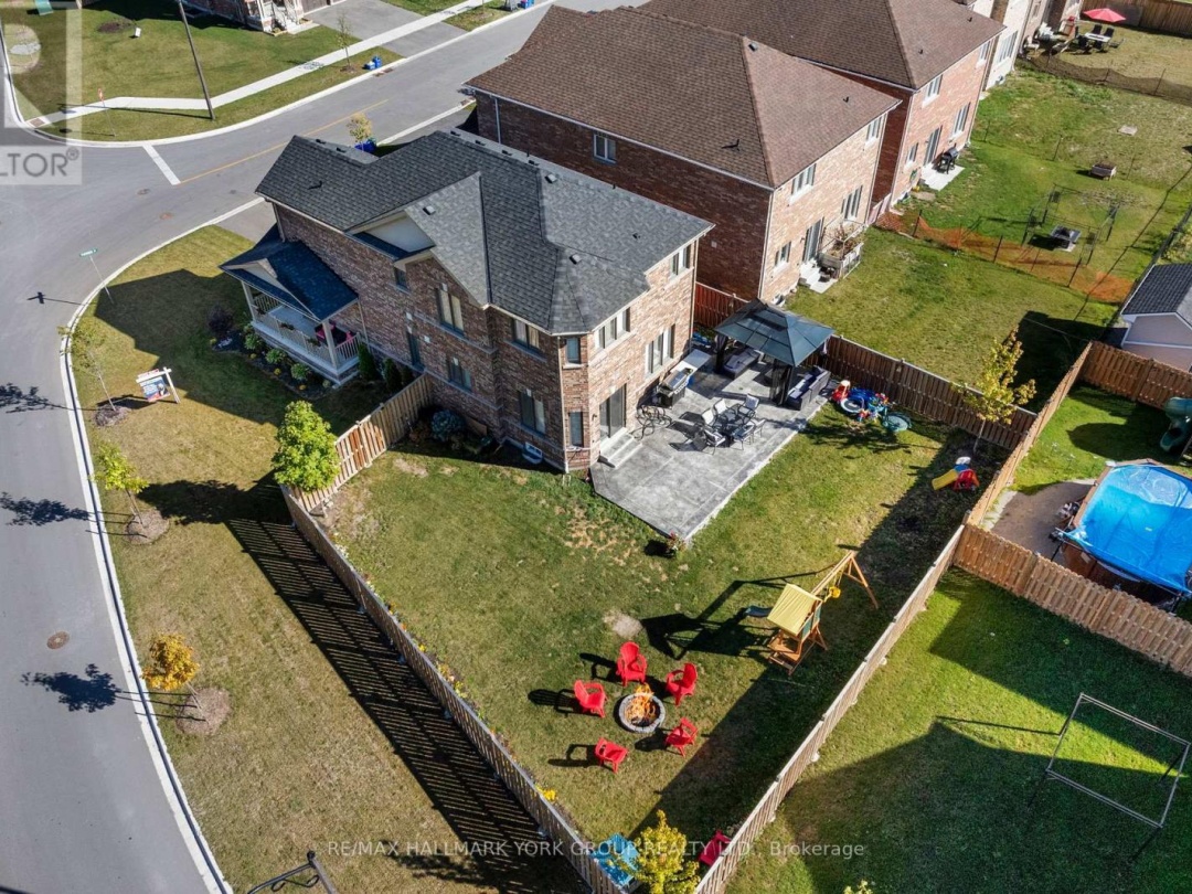 1 Furniss Street, Lake Simcoe