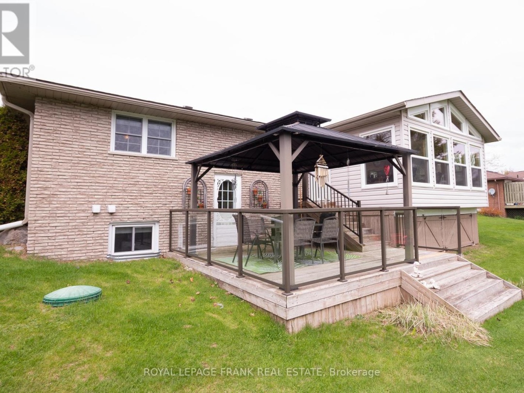 318 Forest Harbour Trail, Pigeon Lake