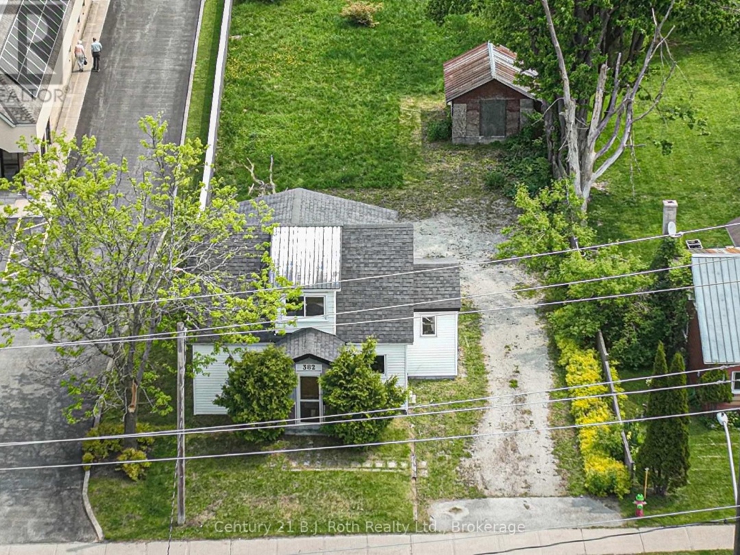 382 WEST STREET N, 