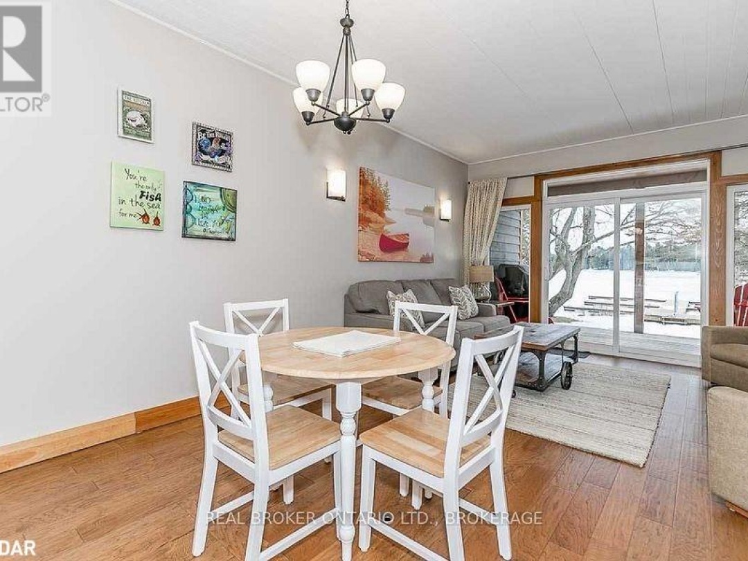 1841 Muskoka Road 118 Road W Unit# 2B, Lake Muskoka