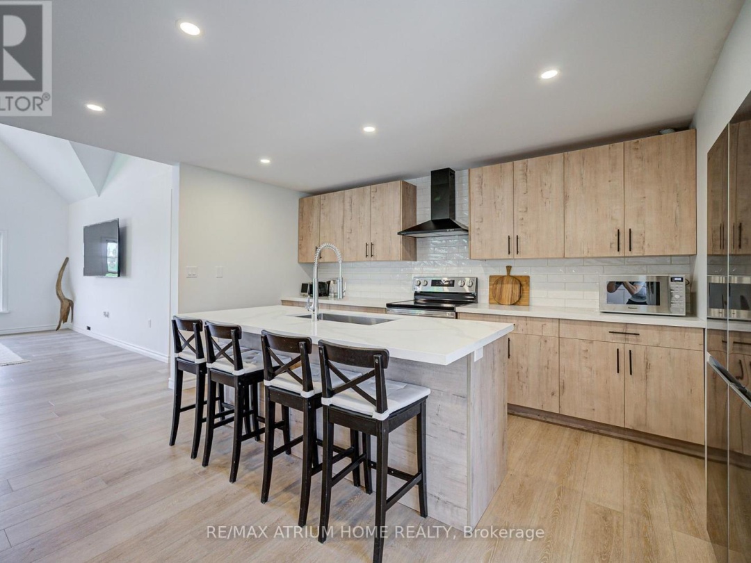 339 SOUTH BAY ROAD, 