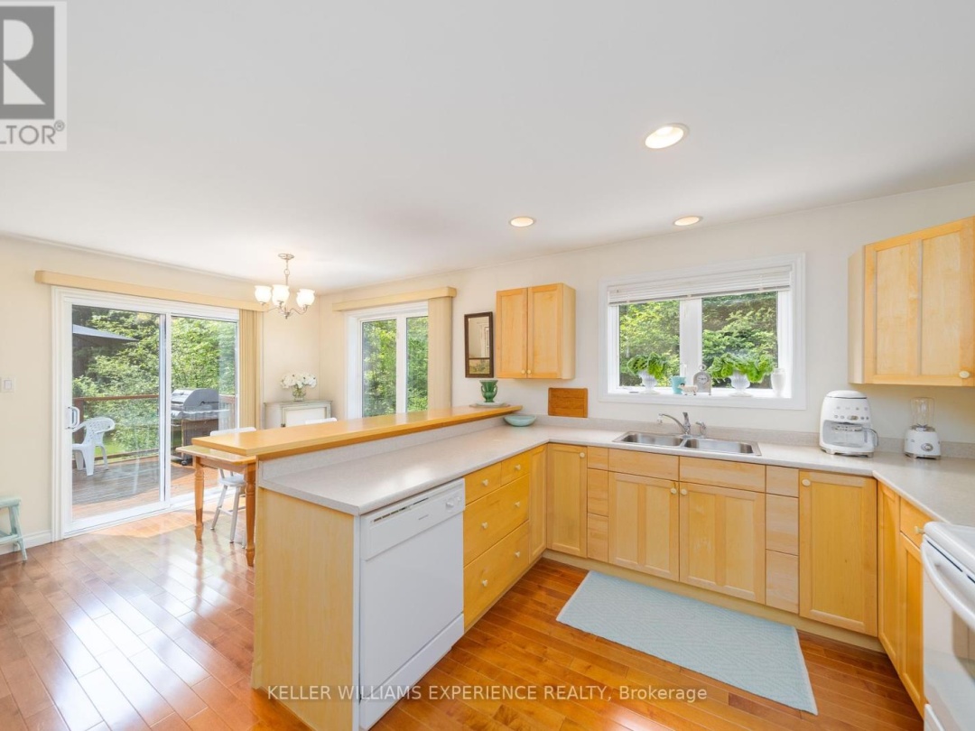 1065 Forrester Trail, Lake Muskoka