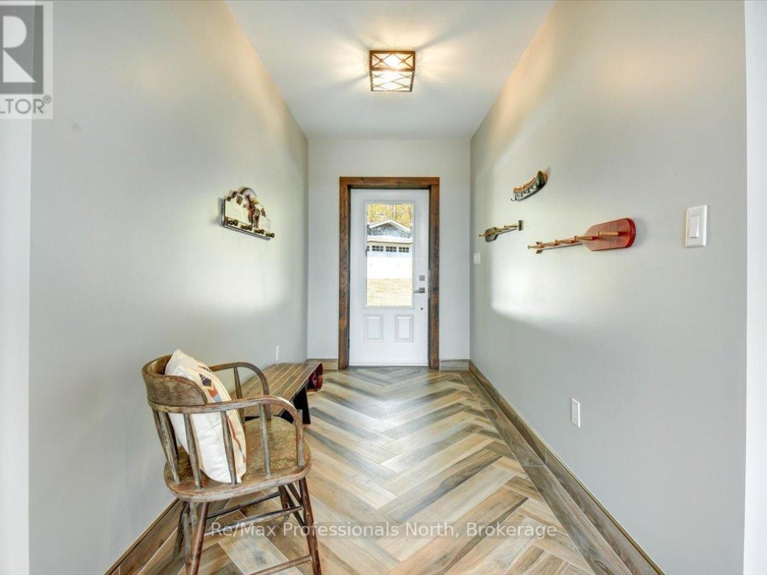 88 Russell Drive, White Lake