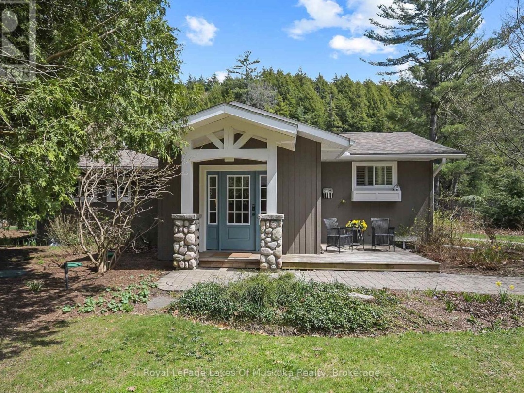9 Summer Lane, Lake Muskoka
