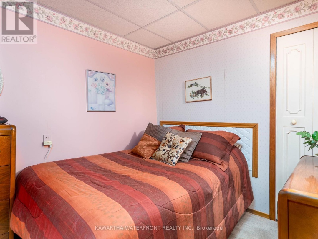 6 ORIOLE ROAD, 