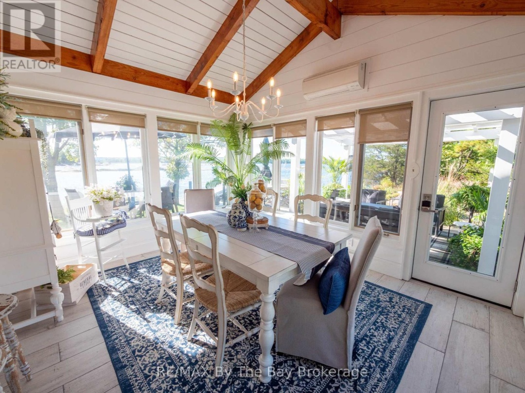4476 ISLAND 1040/LITTLE BEAUSOLEIL ISLAND, 