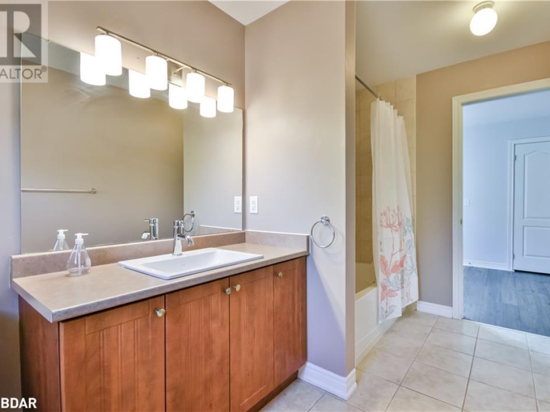 102 ATLANTIS Drive, 