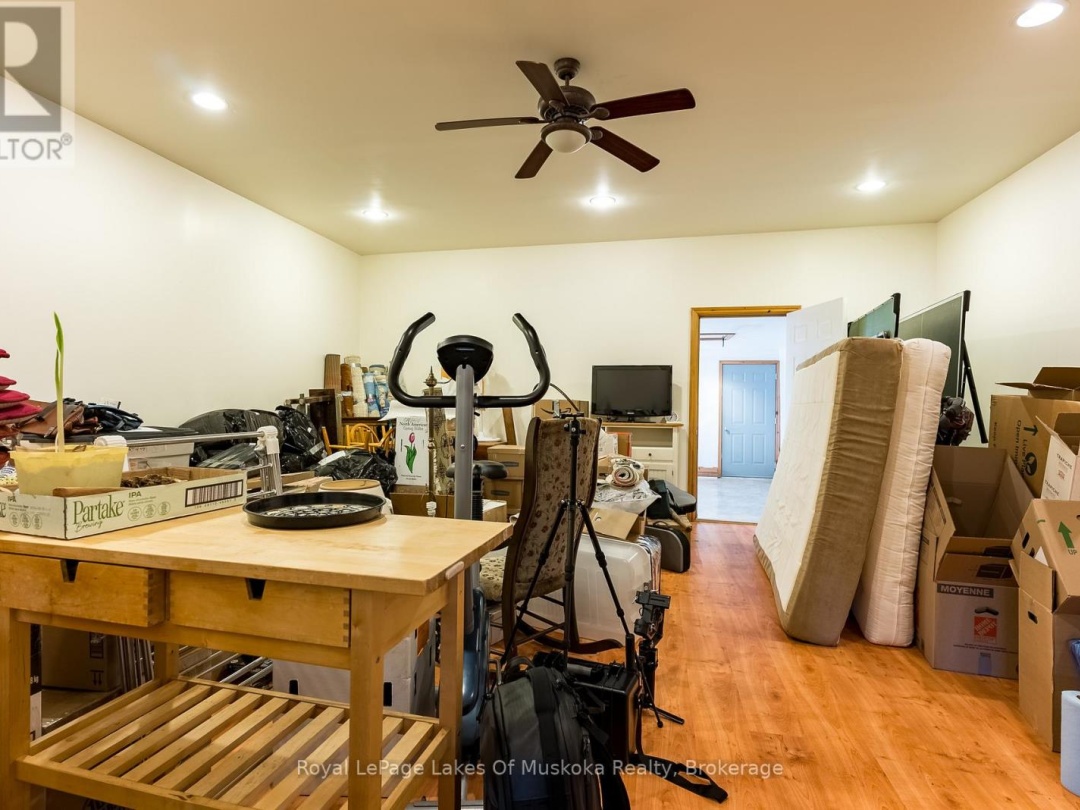 928 Jones Lane, Fairy Lake