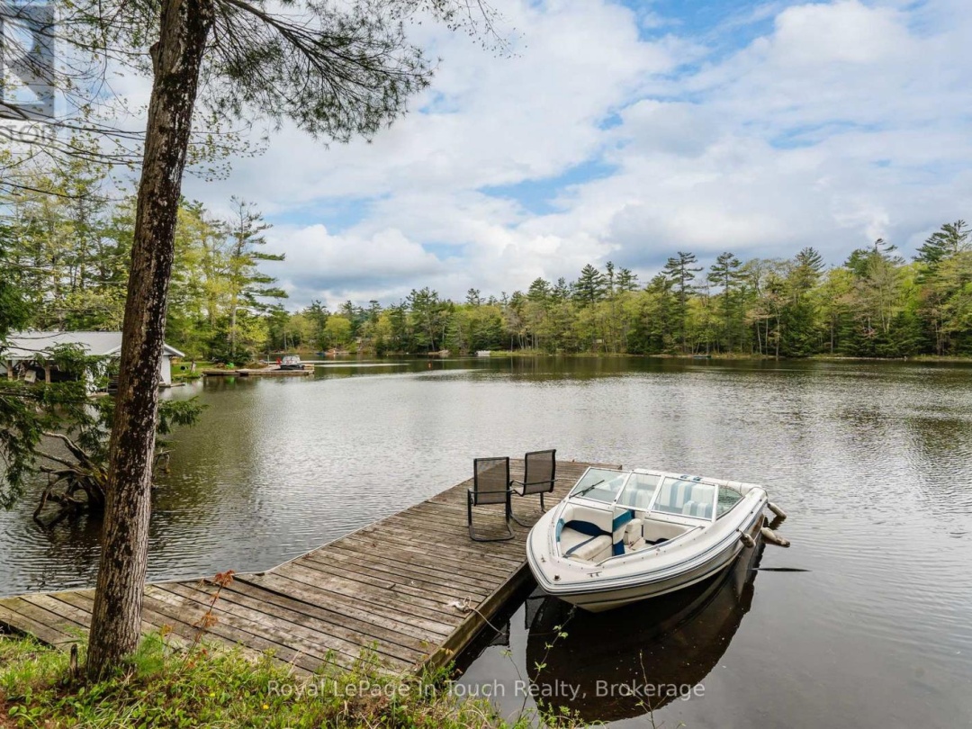 1470 Is 90 Island, Six Mile Lake