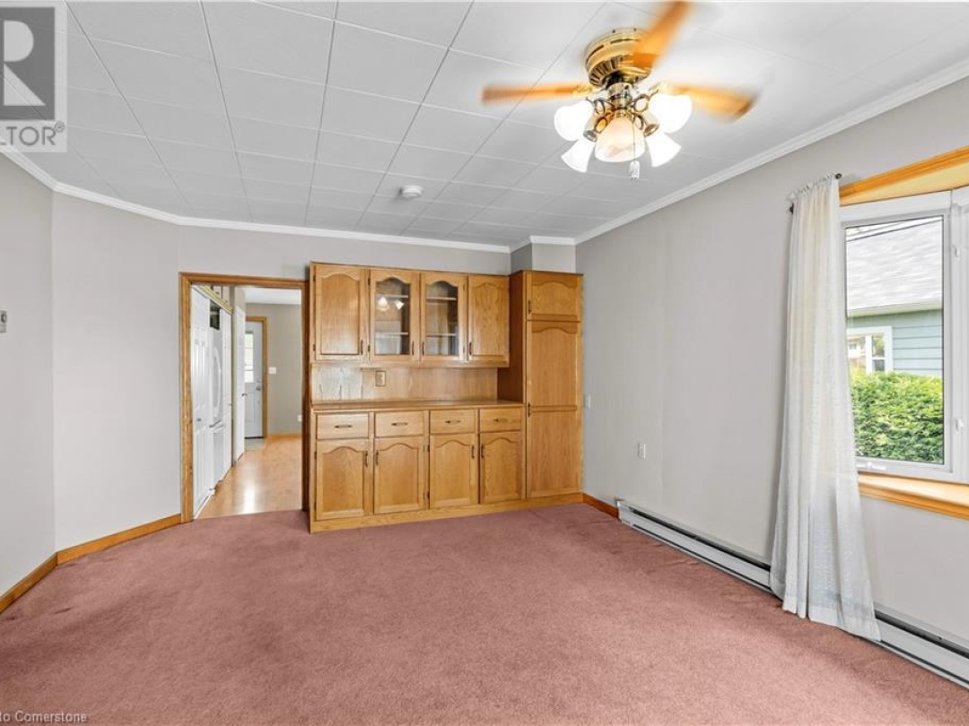 2703 LAKESIDE Drive, 
