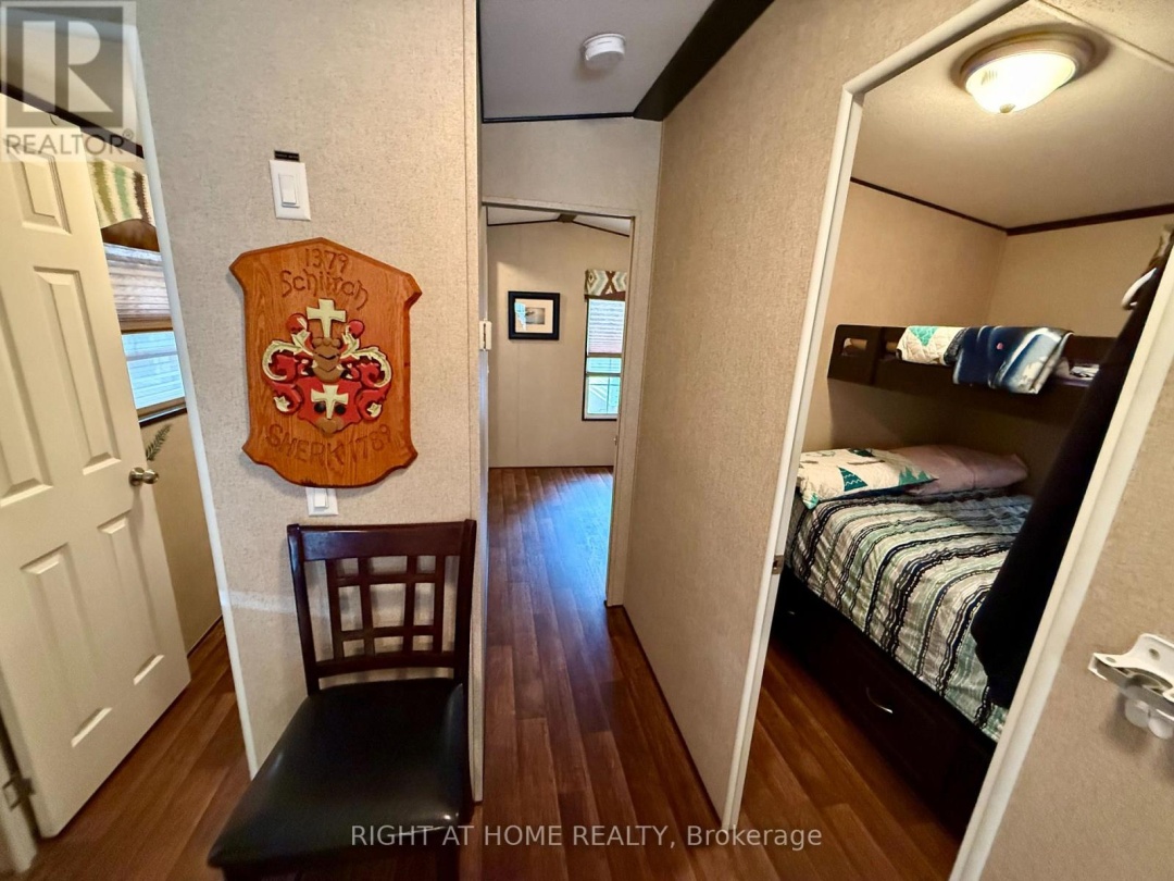 68 1082 Shamrock Marina Raod Road, Severn Lake