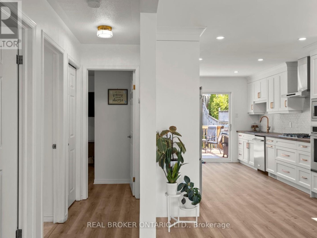 10 JORDON CRESCENT, 