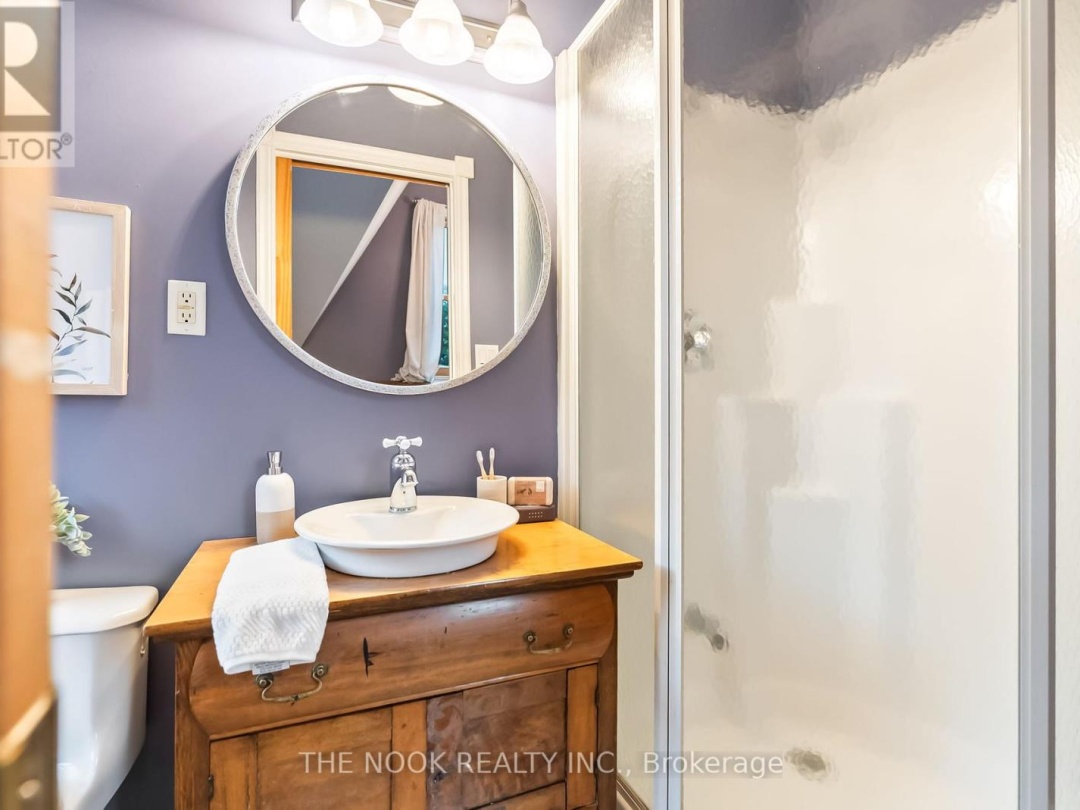 275 VALENTIA ROAD, 