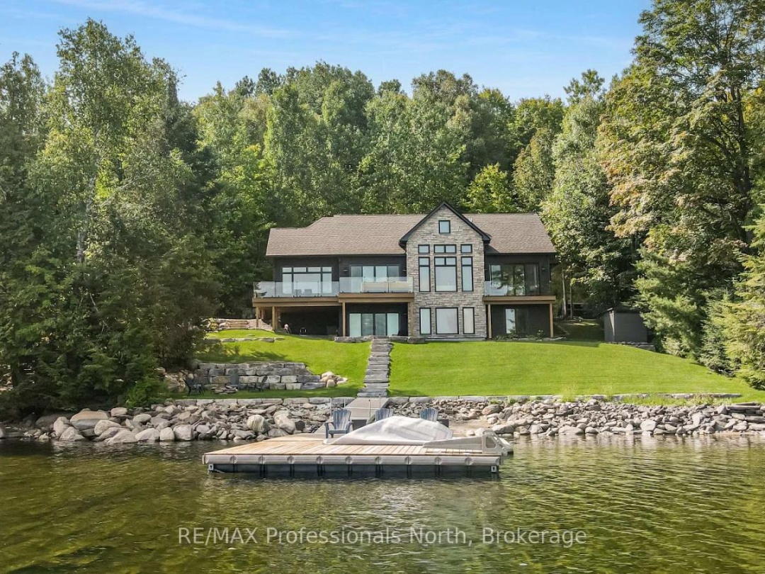 1015 TREASURE DRIVE, 