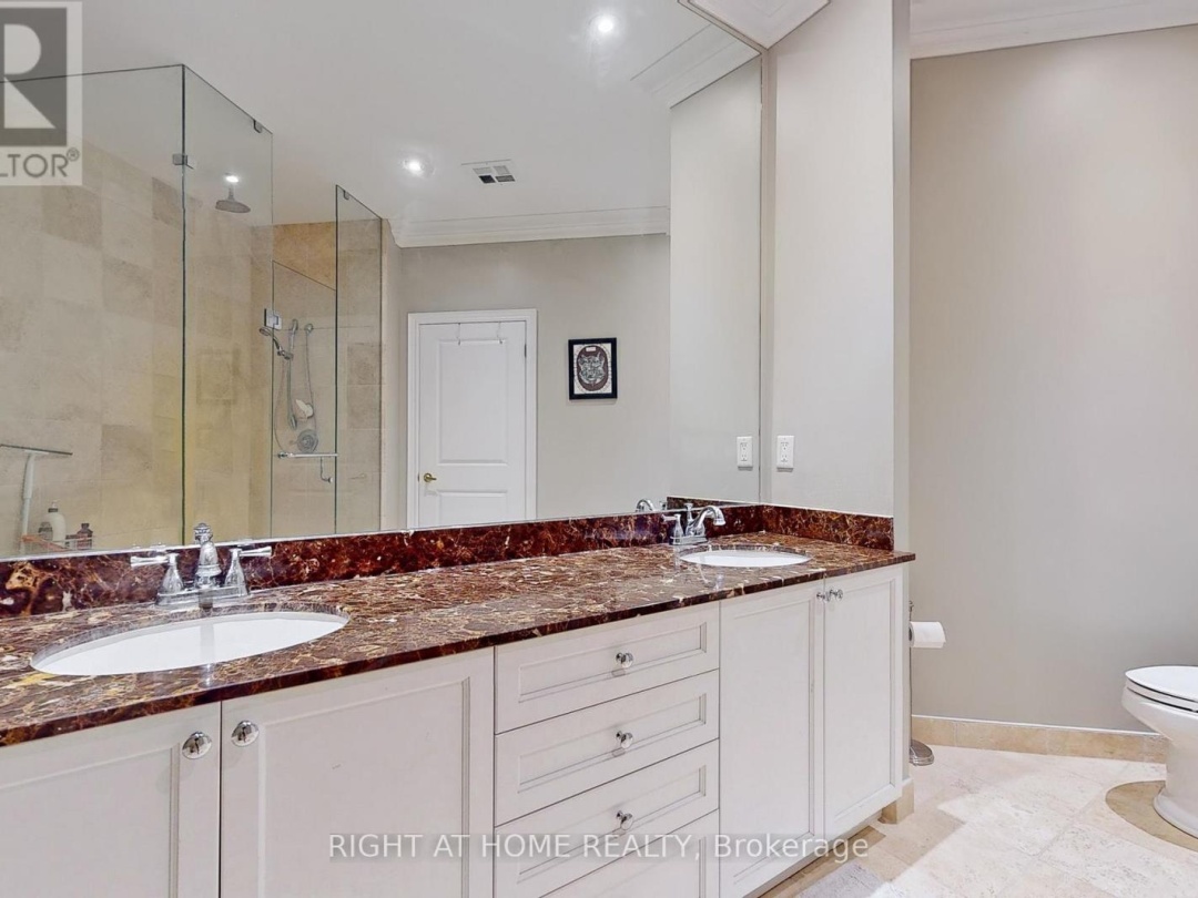 PH06 - 37 ELLEN STREET, 