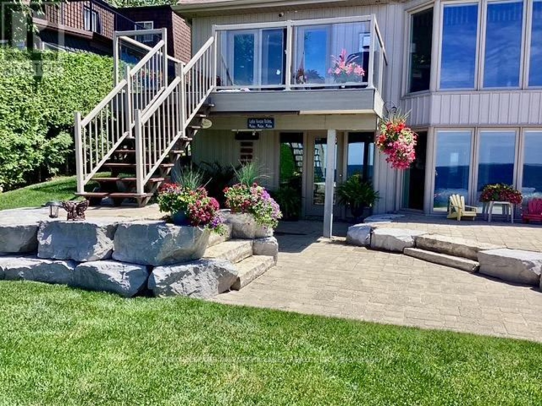 24 MCLENNANS BCH ROAD, Lake Simcoe