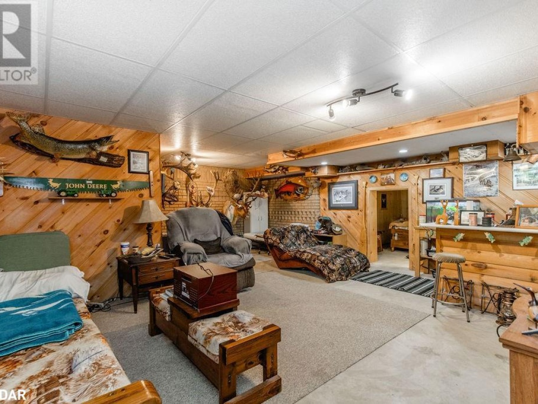 776 Monck Road 45, Head River