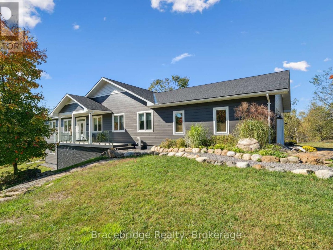 1006 STEPHENS BAY ROAD, 
