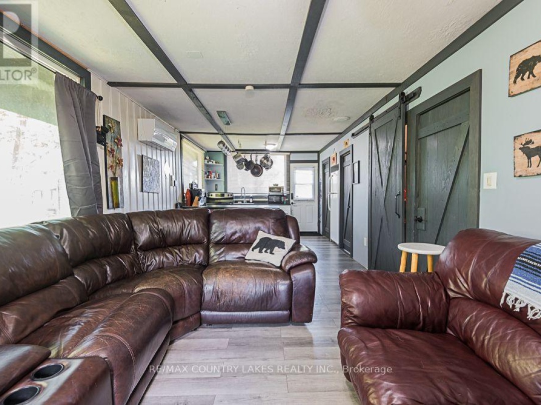 14 Hargrave Road, Mitchell Lake