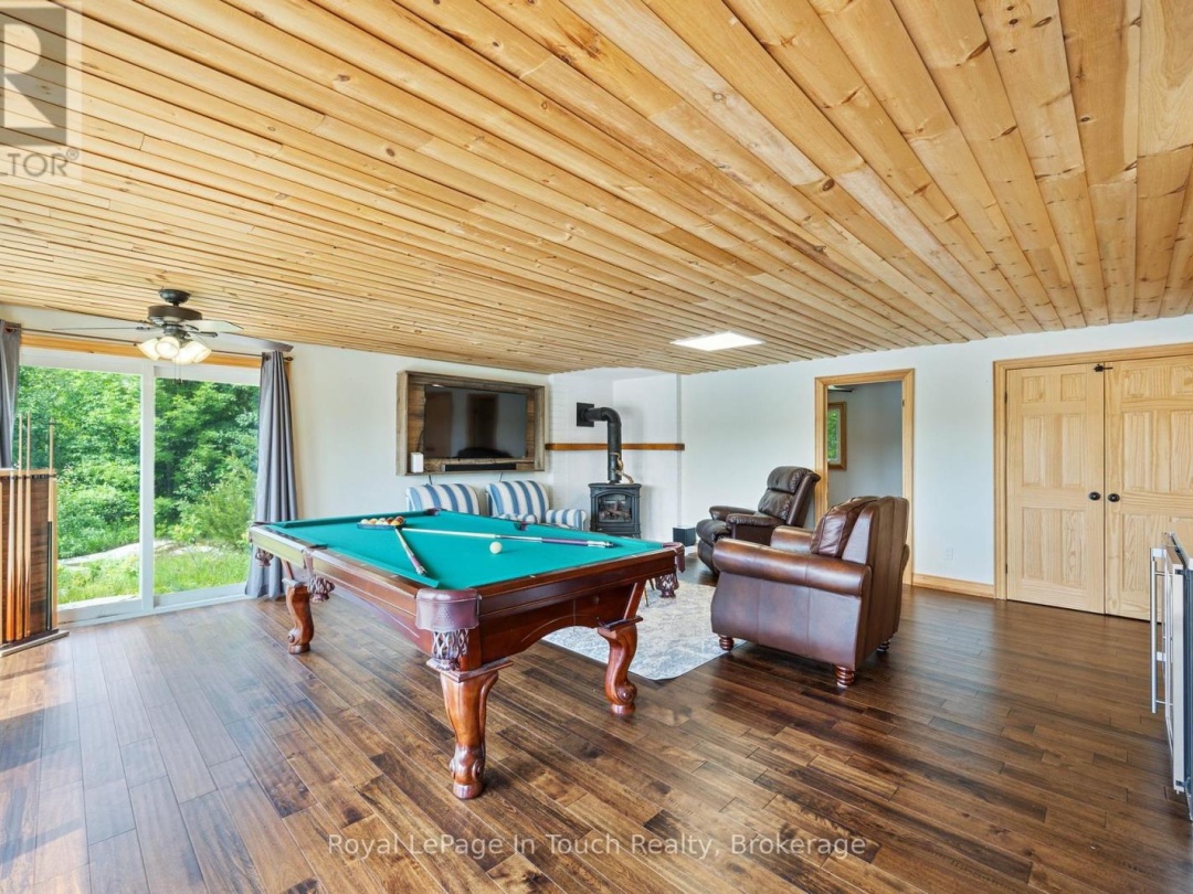 288 KINGS FARM ROAD, Gloucester Pool