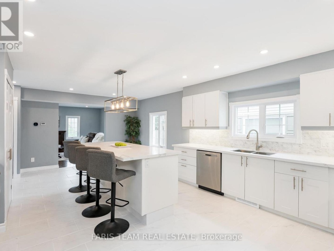 15 LANKIN AVENUE, 