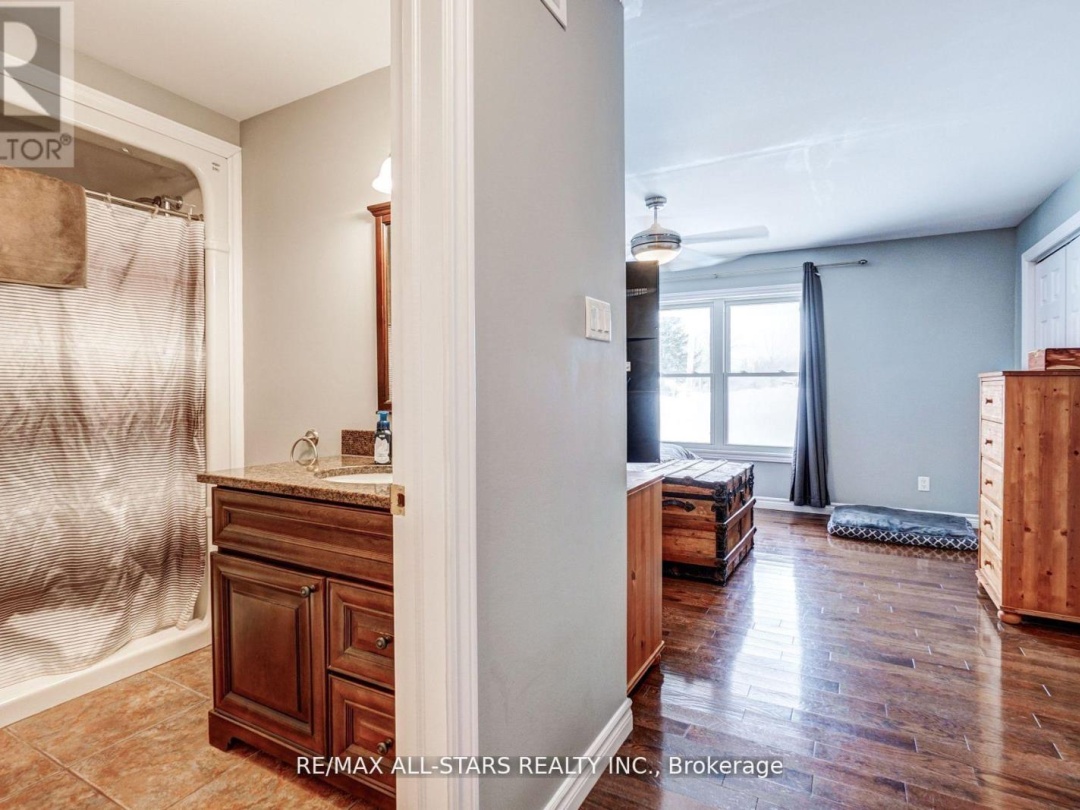 904 ELDON ROAD, 
