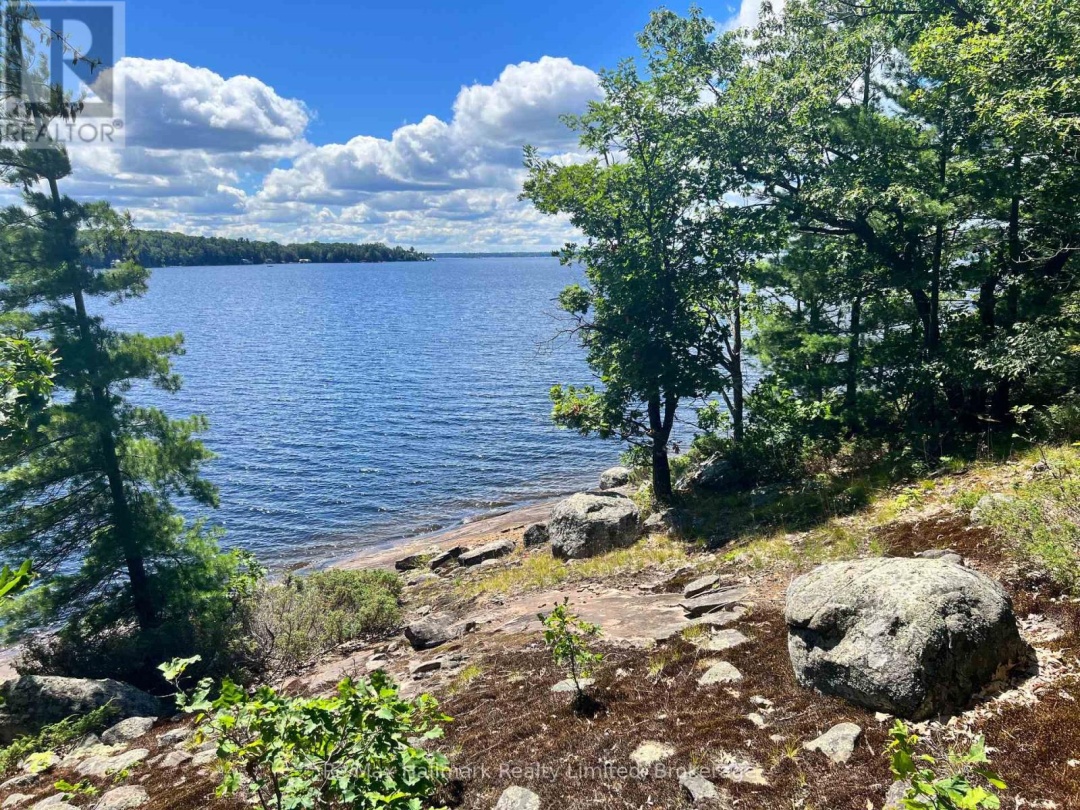 1091 Strawberry Lane, Lake Muskoka