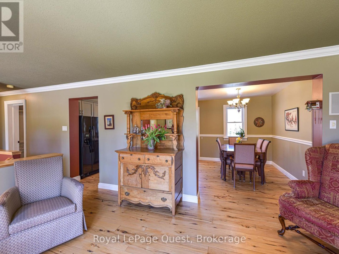 46 Maplewood Parkway, Lake Simcoe