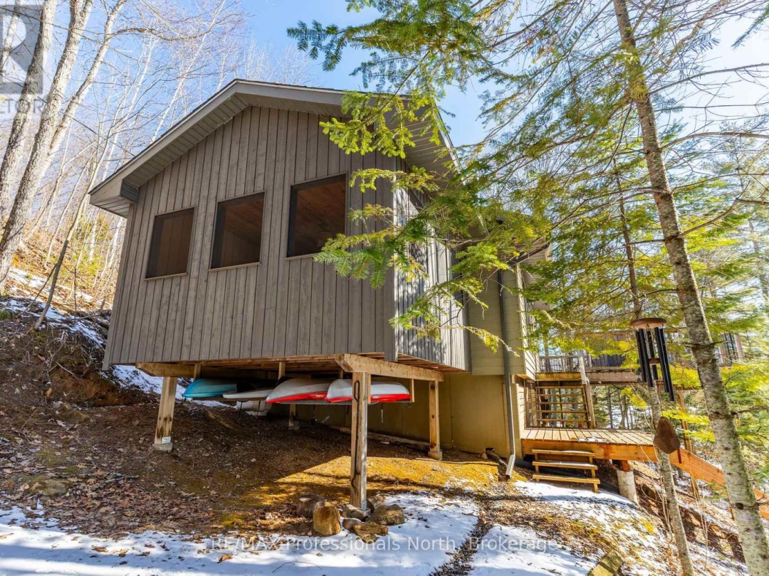 1196 Portage Road, South Portage Lake