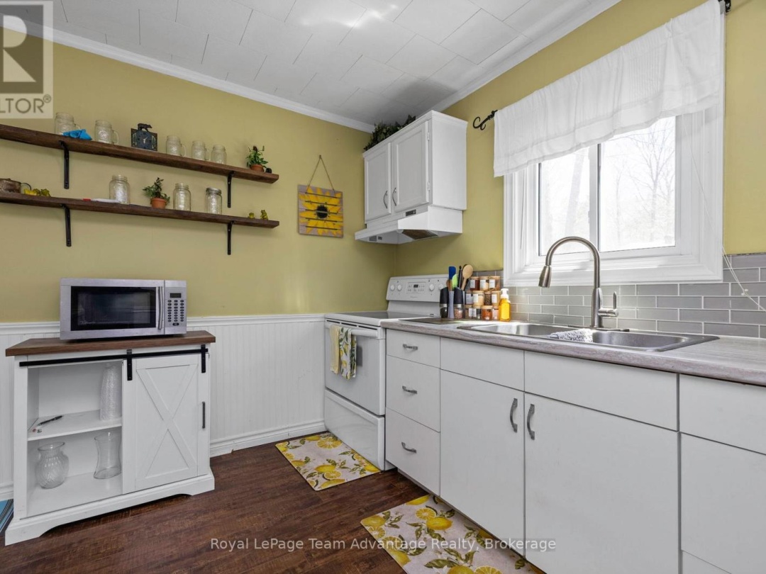 758 Paradise Lane, Georgian Bay