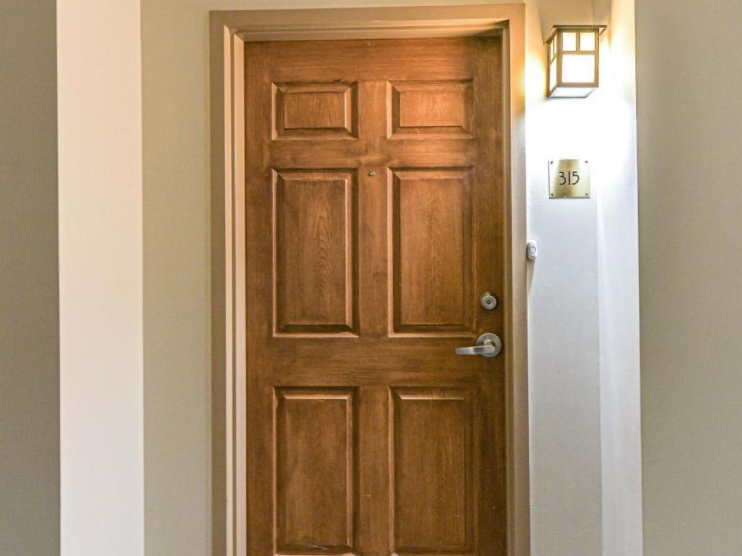 315 - 140 CEDAR ISLAND ROAD, 