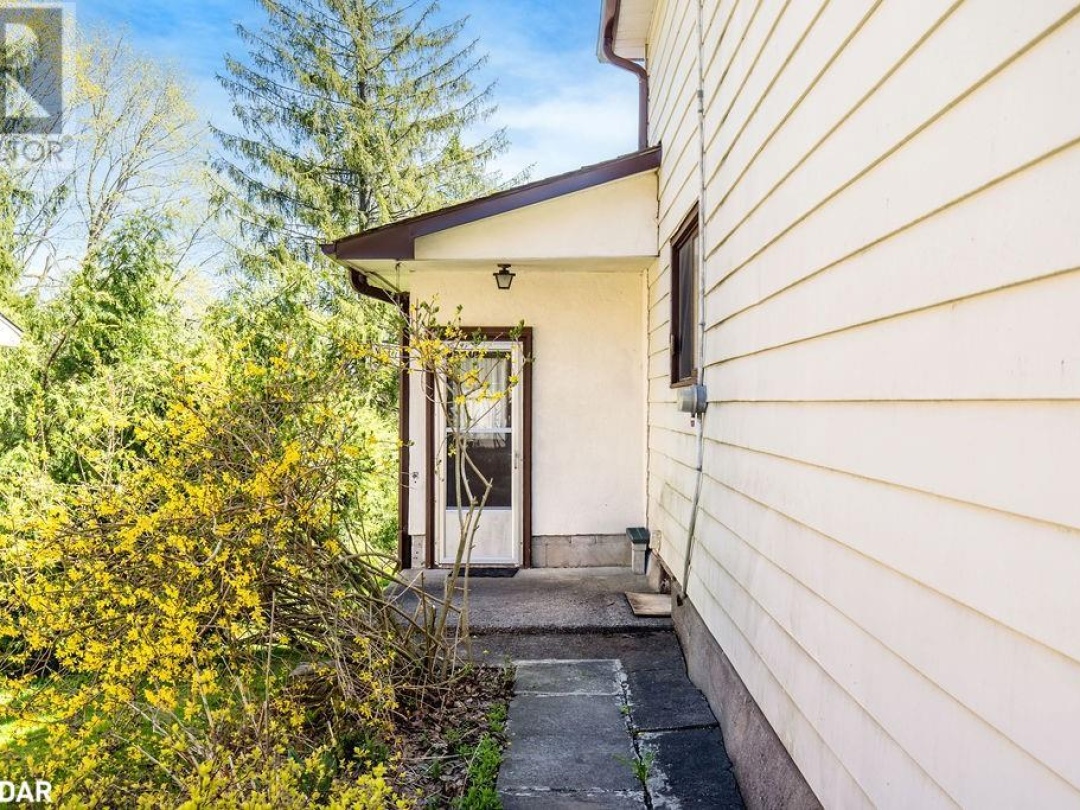 93 JARVIS Street, Orillia