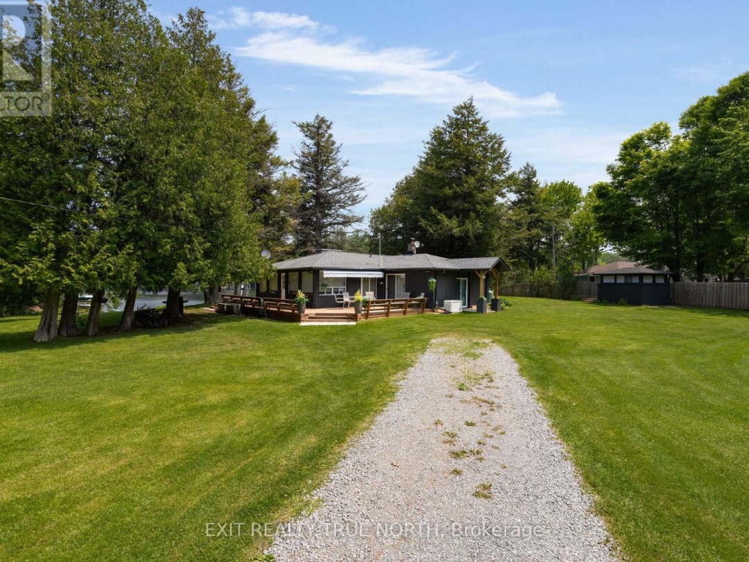 22 CARDINAL DRIVE, Talbot Lake
