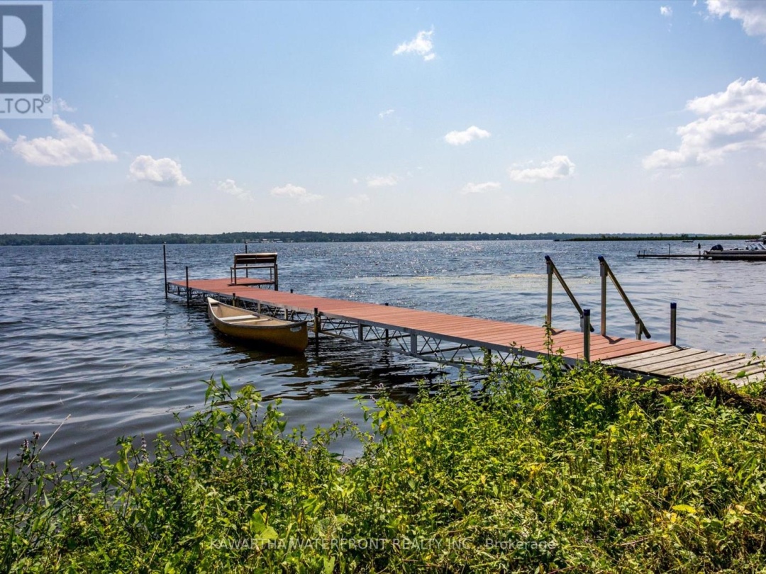 62 Betty's Bay Road, Sturgeon Lake