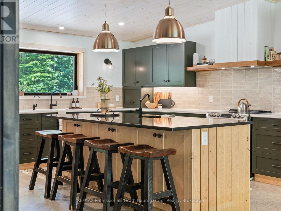 1592 BUCKSLIDE ROAD, 