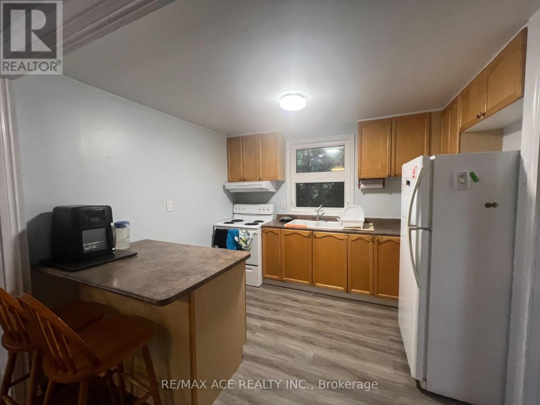41 NORTH TAYLOR ROAD, 
