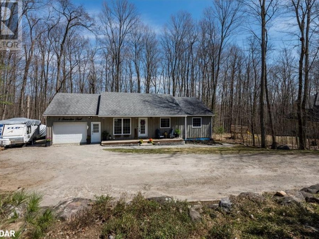 5 Snowshoe Trail, Moonstone