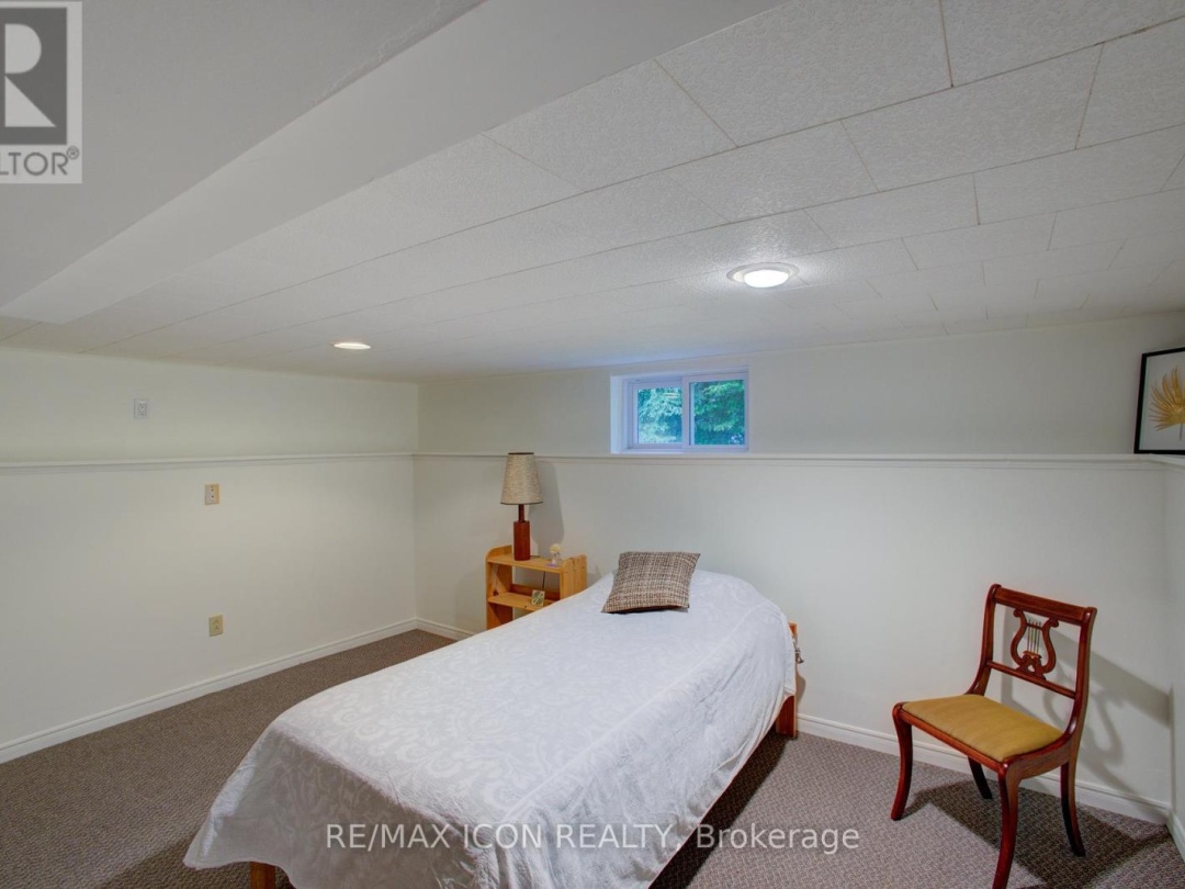 54 SPRINGWOOD CRESCENT, 