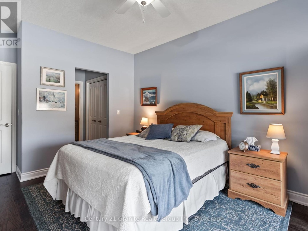 17 Webb Circle, Kashagawigamog Lake