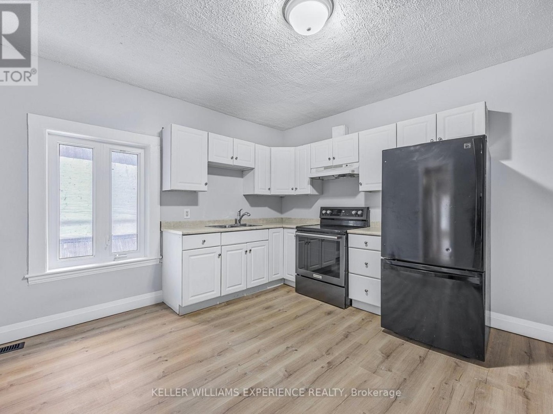 66 Matchedash Street S, Orillia