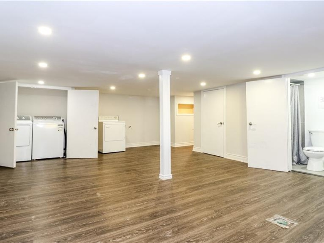 18 KENNEDY Drive, 