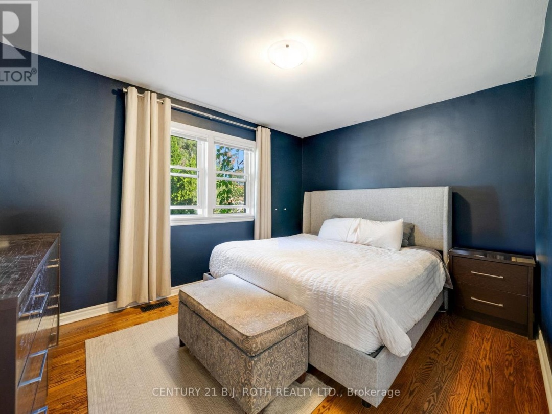 46 NORTH STREET W, 