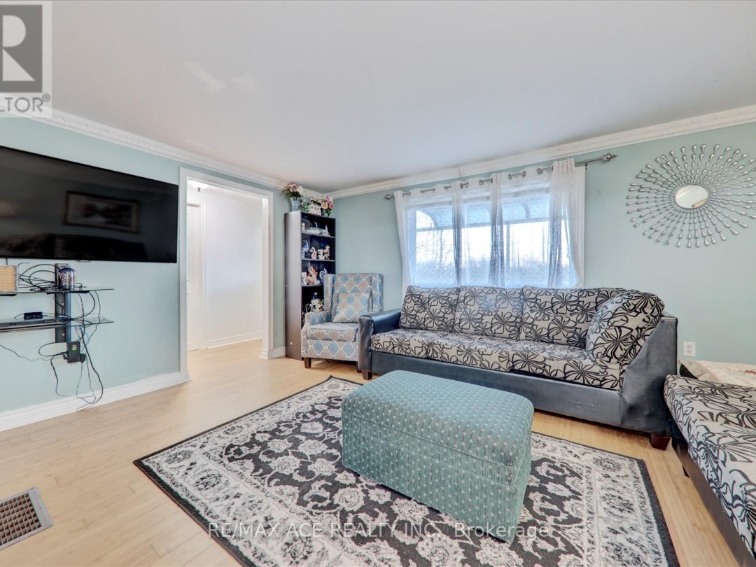 1308 Portage Road, Mitchell Lake