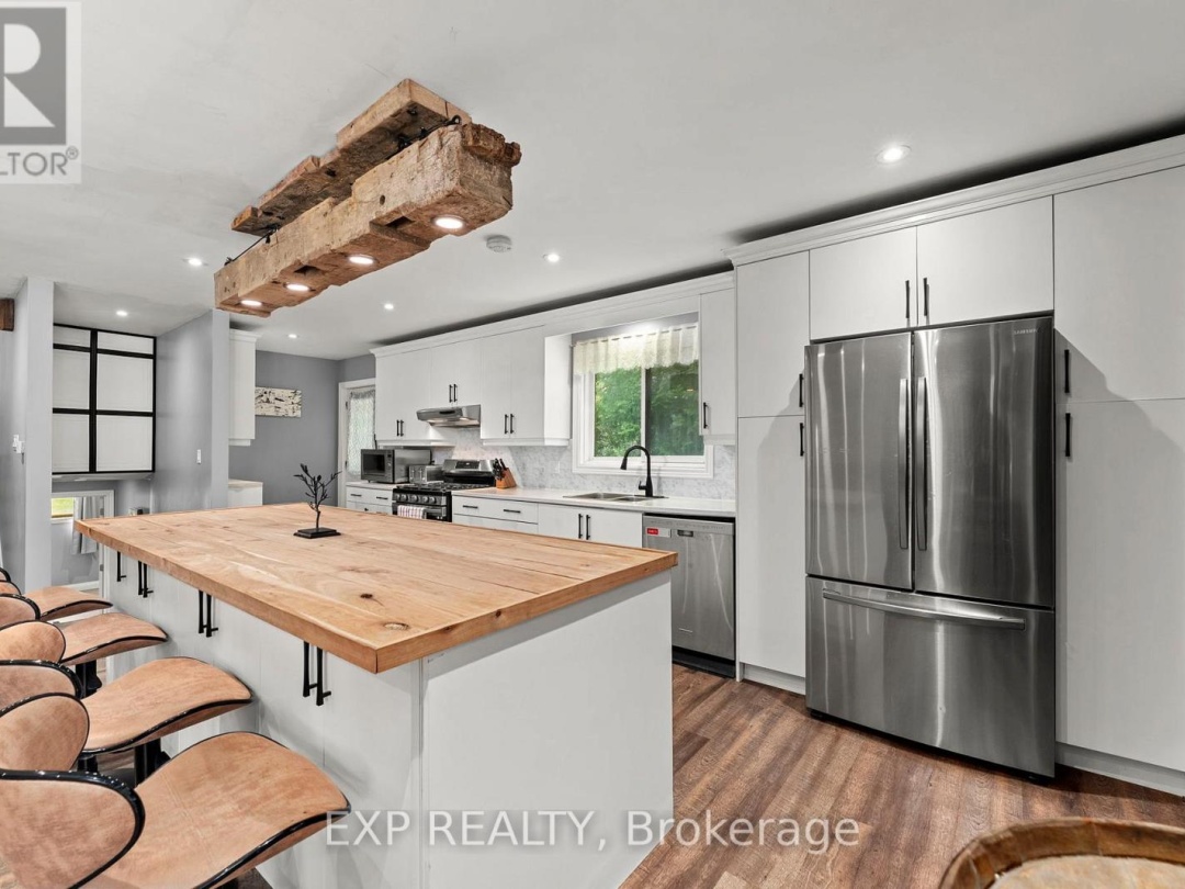 24115 THORAH PARK BOULEVARD, 