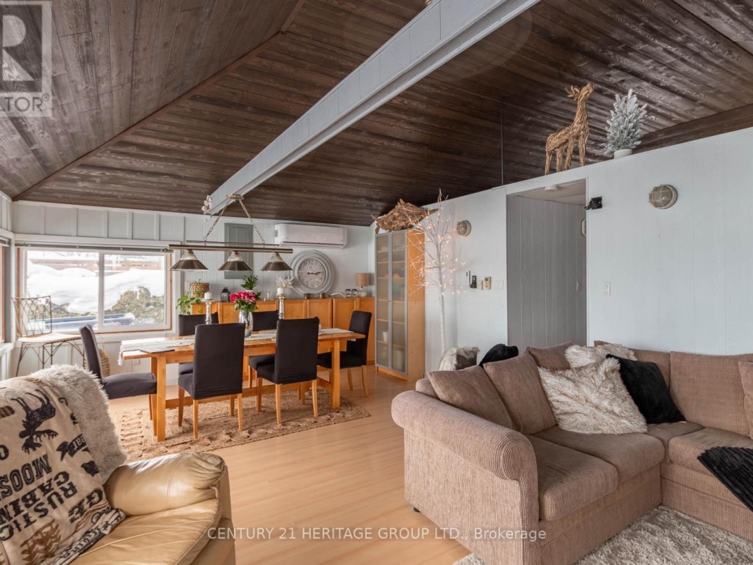 1253 Ramara Road, Lake Simcoe